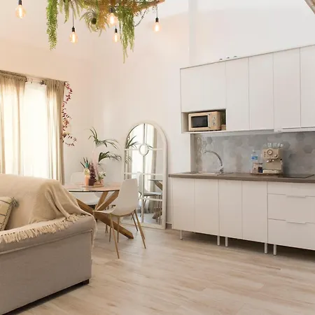 Agua Viva Deluxe Apartment *